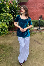 Velvet Aaliyah Kurta Set With Farsi Salwar