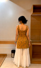 Mustard Leaf Print Sleeveless Kurti