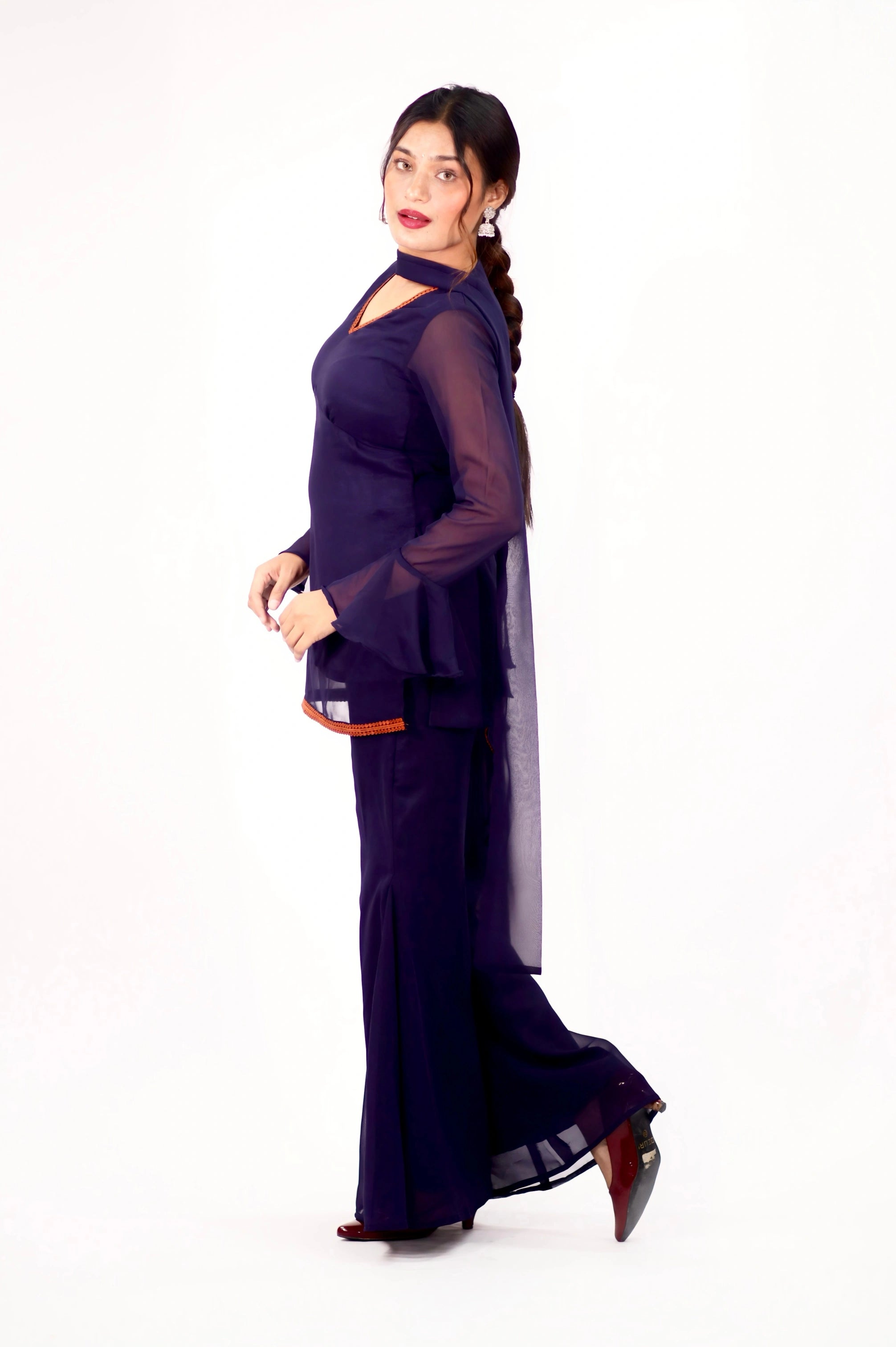 Y2k Short Kurta With Bell Bottom Pant & Necklace Dupatta