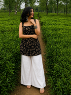 Black Leaf Print Sleeveless Kurti